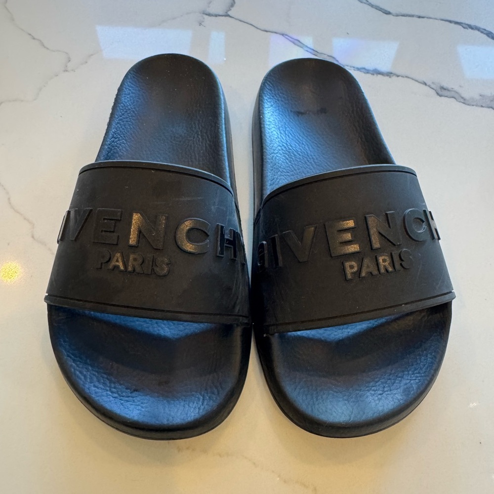 Givenchy Black Embossed Slides - Picture 2 of 7
